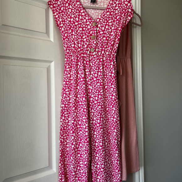 Large lot girls dressy dresses and rompers, size 10 - Picture 5 of 6